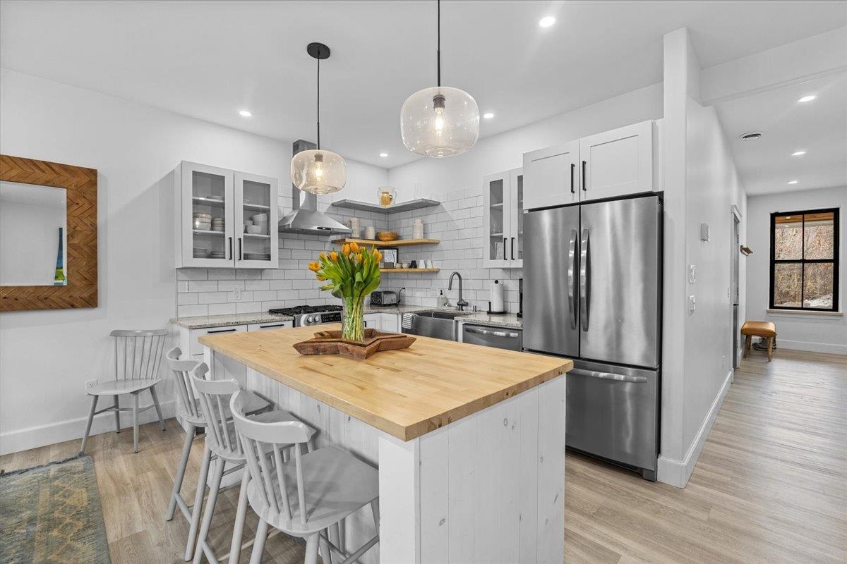 98 Hill Street Unit: #5