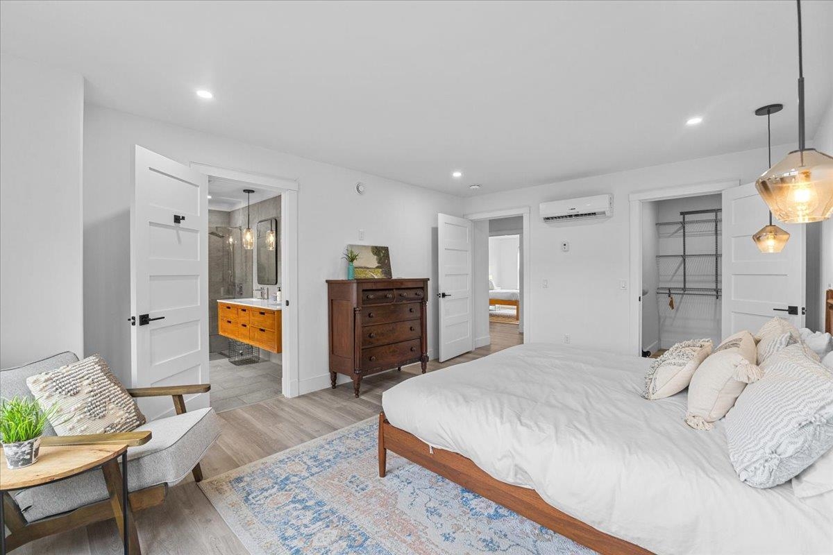 98 Hill Street Unit: #5