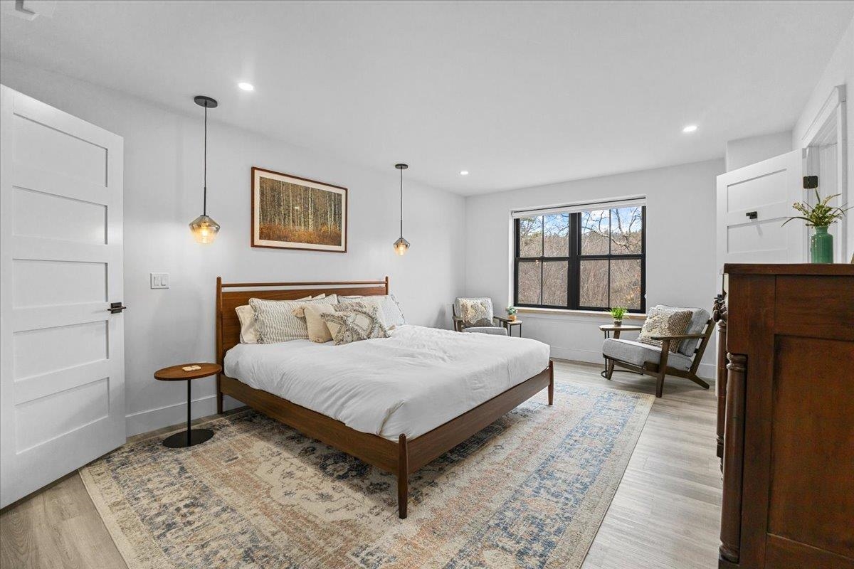 98 Hill Street Unit: #5