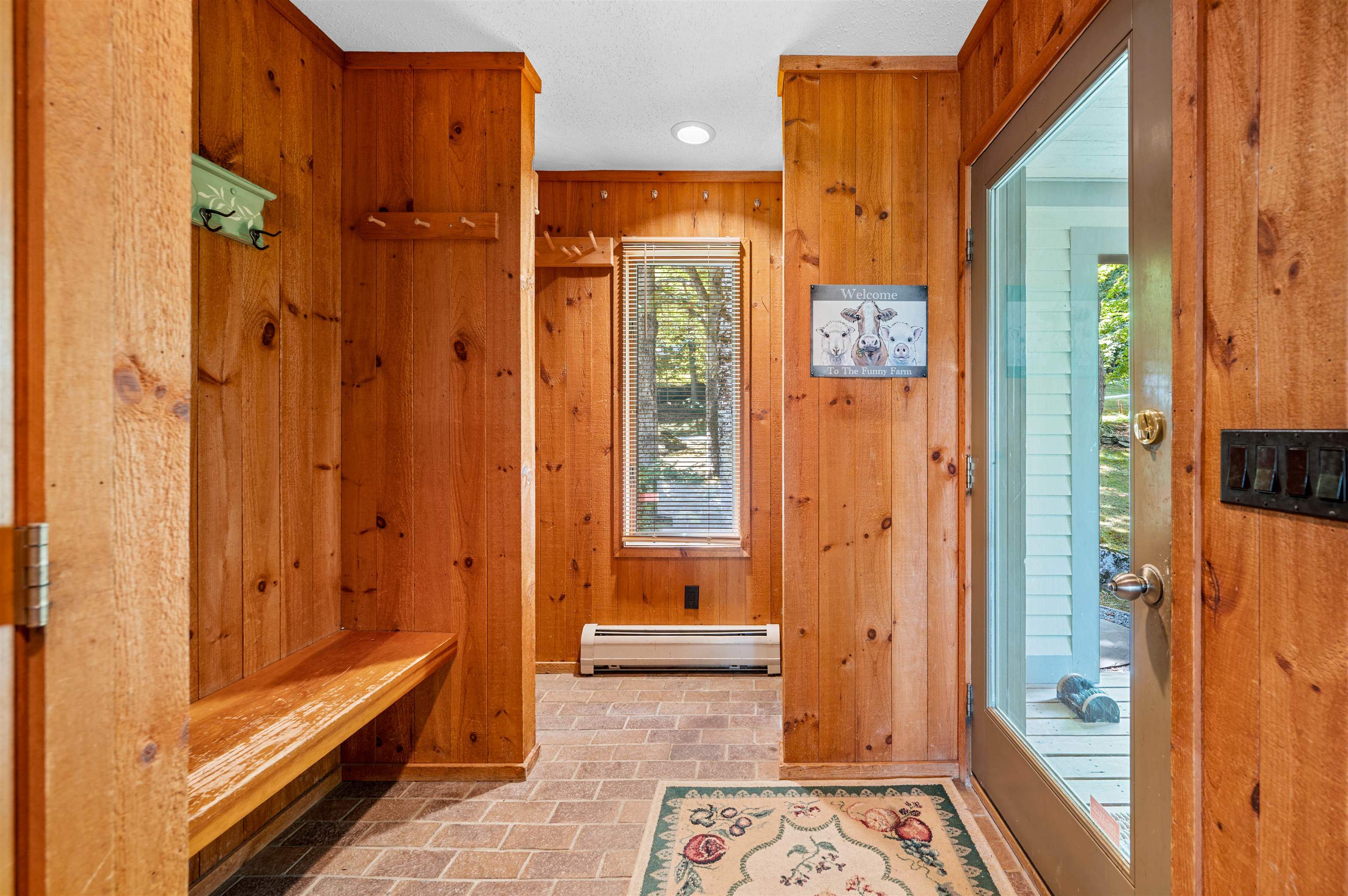 1171 Brook Road Unit: 14