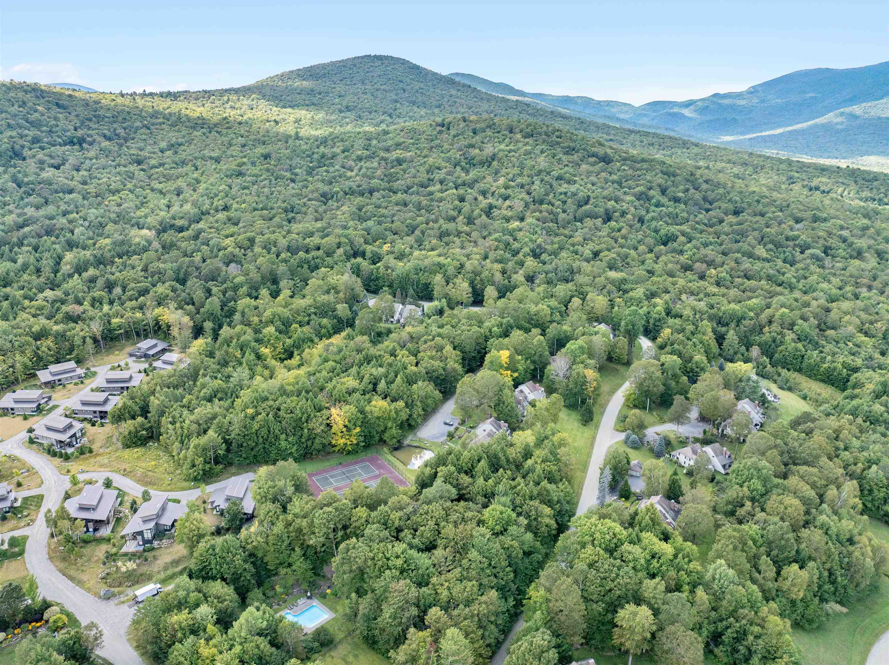 1171 Brook Road Unit: 14