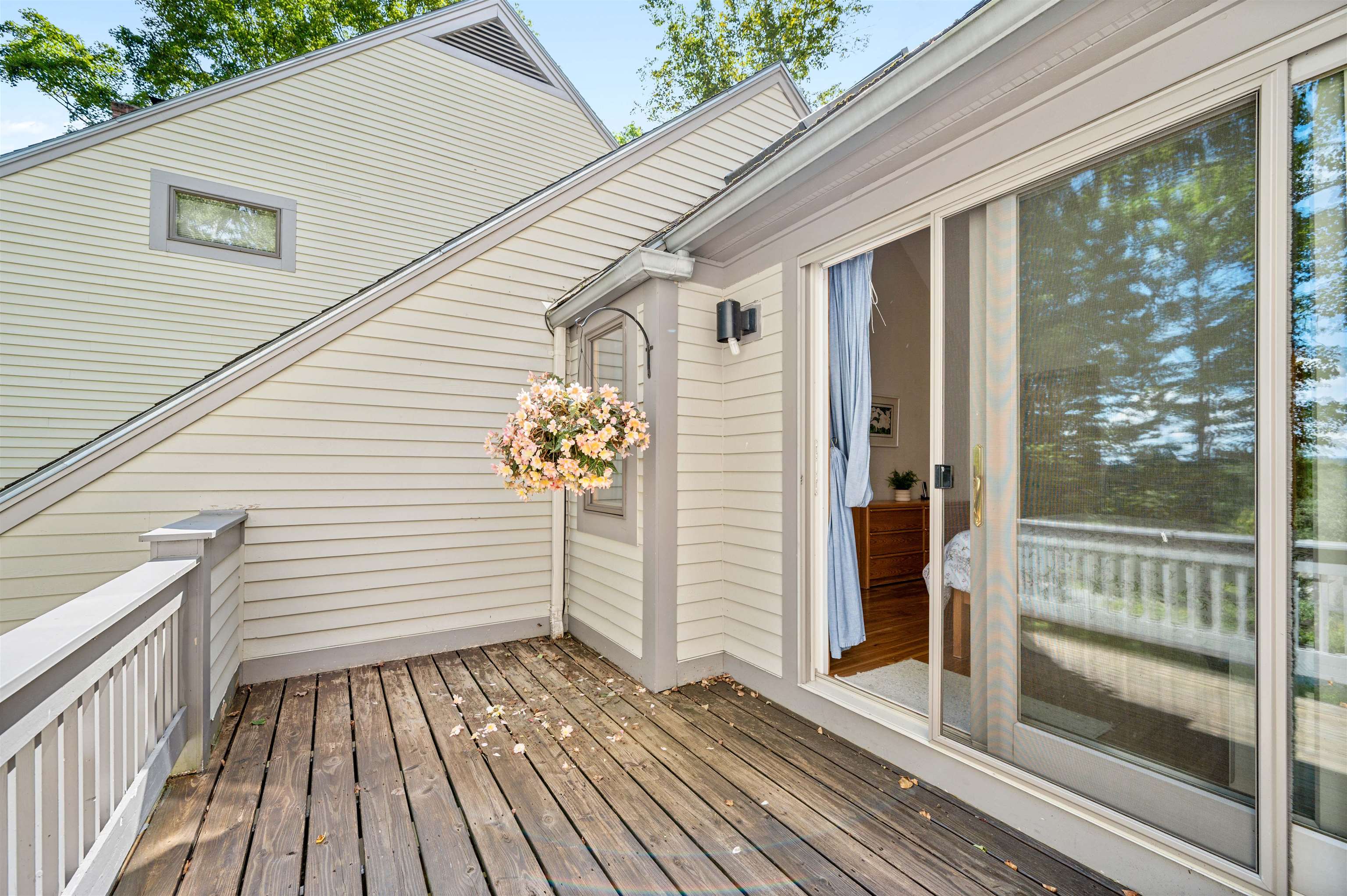 1171 Brook Road Unit: 14