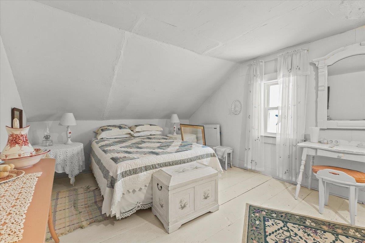 464 Mudgett Hill Road