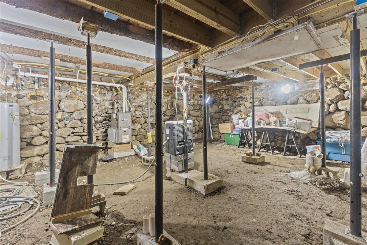 464 Mudgett Hill Road