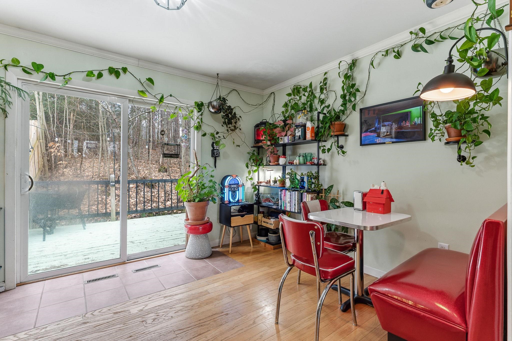 53 Sandhill Road