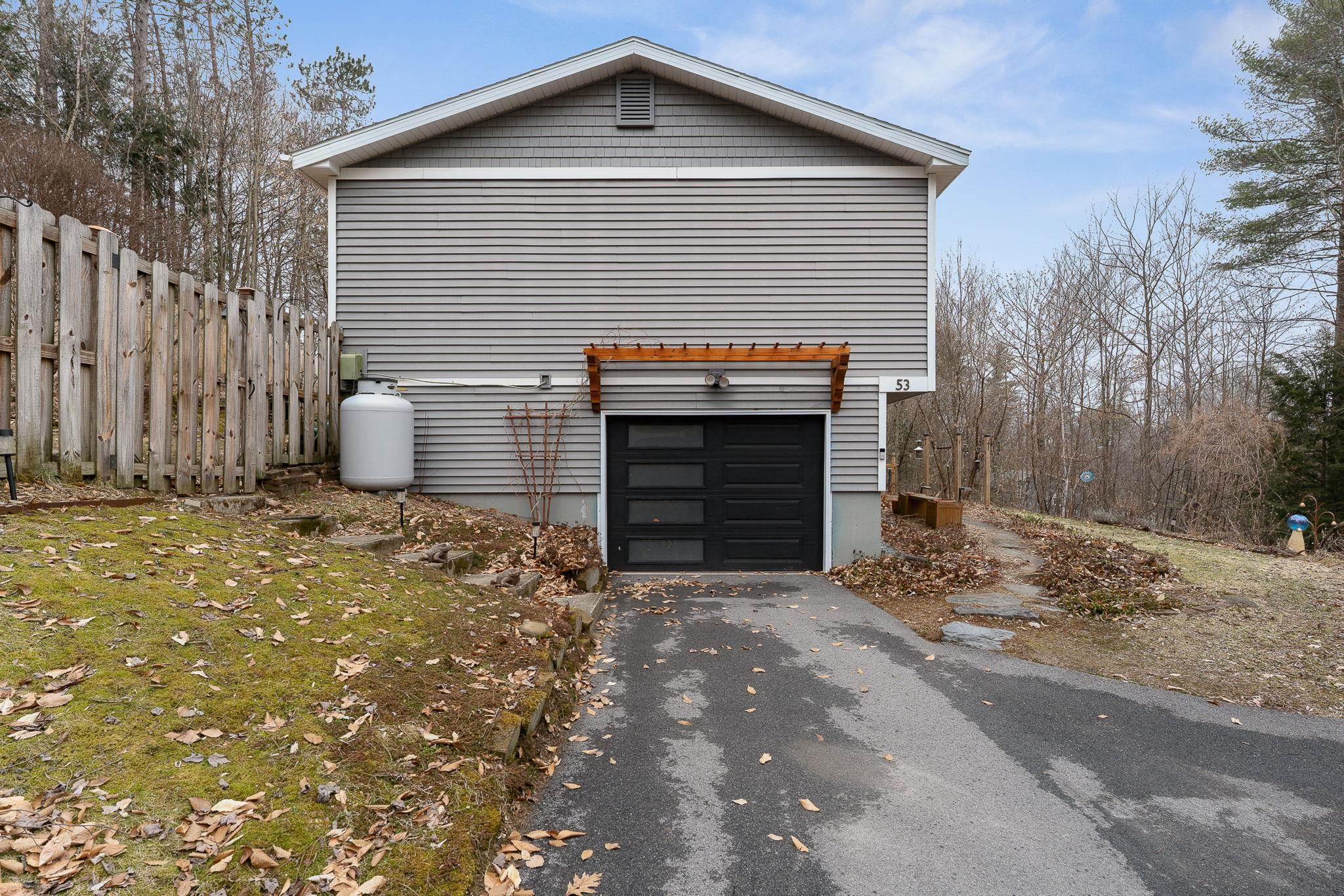 53 Sandhill Road