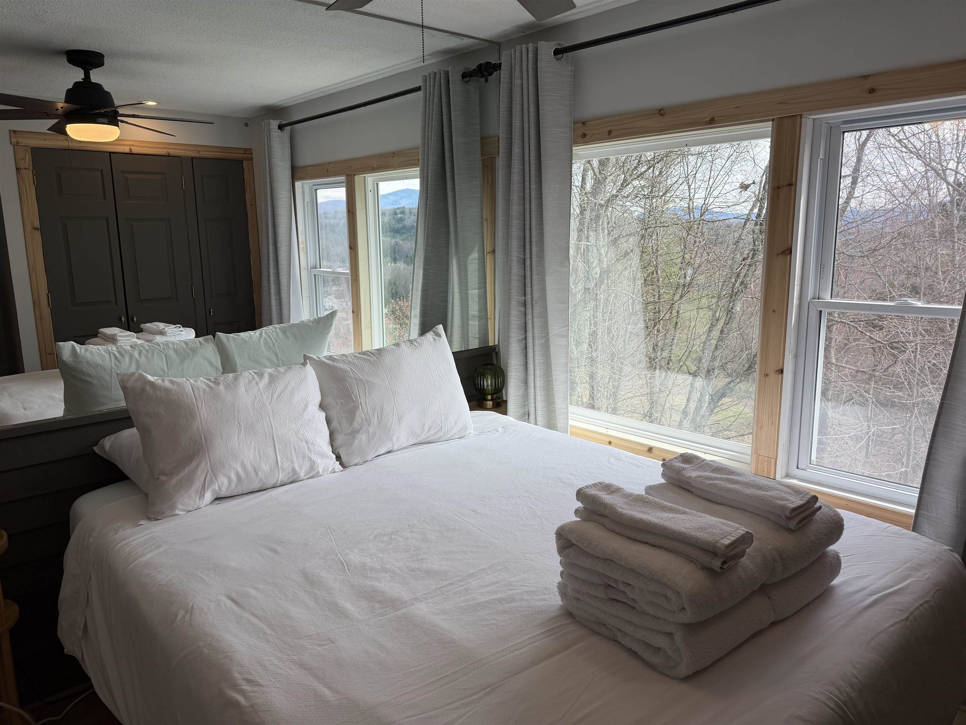 220 Mountainside Drive Unit: 402