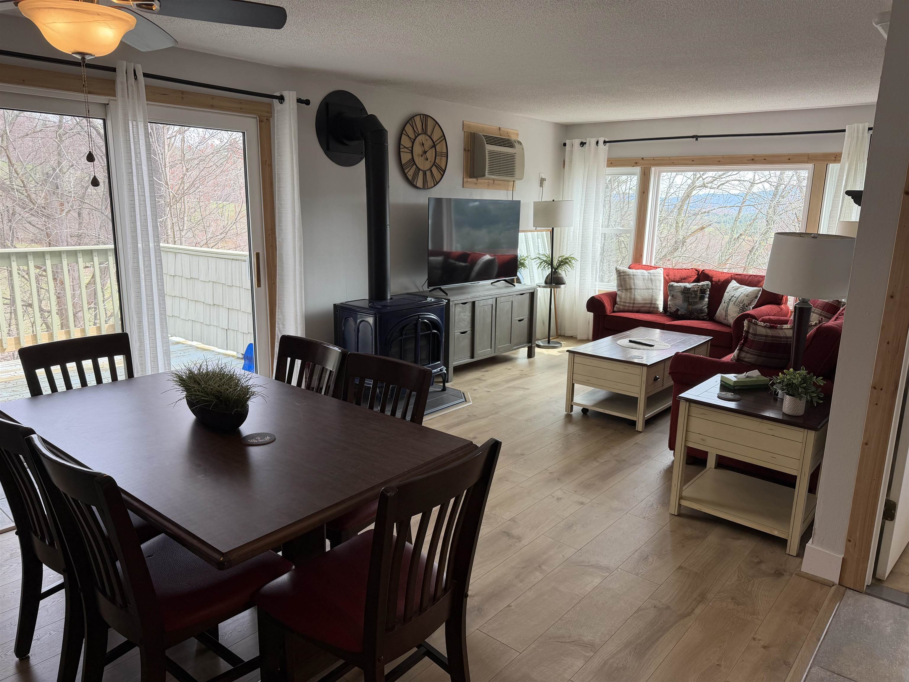 220 Mountainside Drive Unit: 402