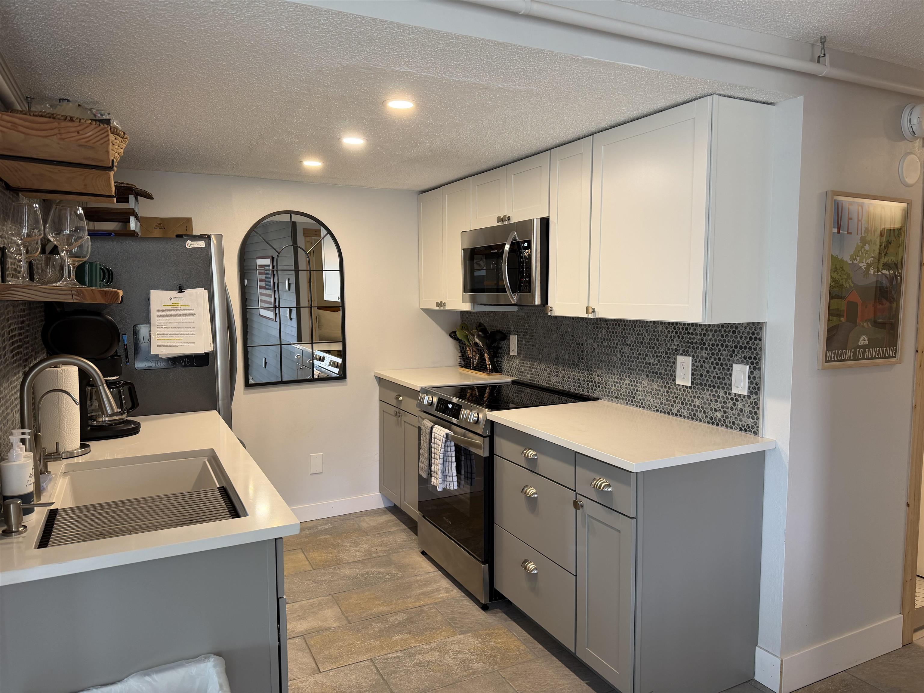 220 Mountainside Drive Unit: 402