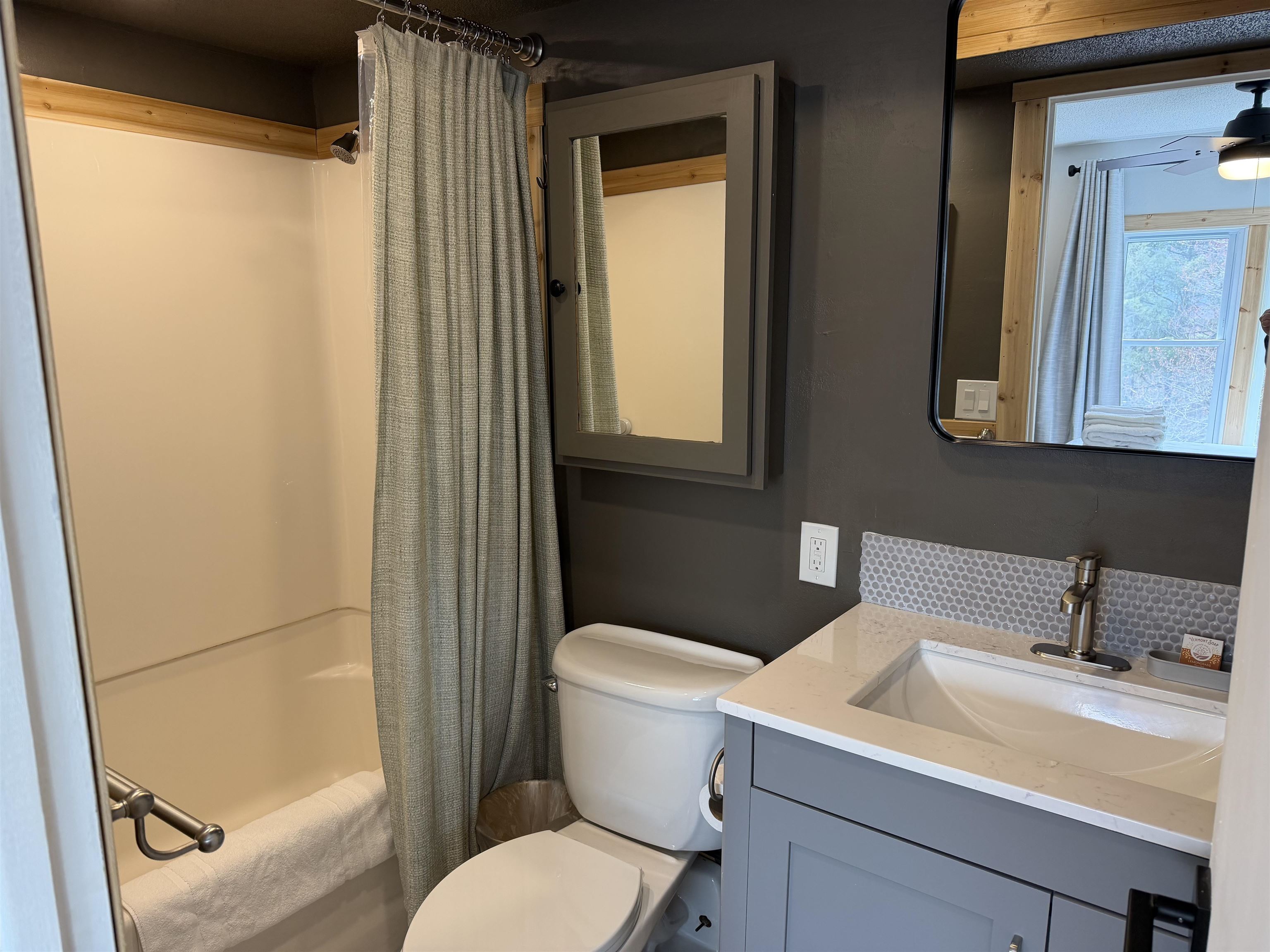 220 Mountainside Drive Unit: 402