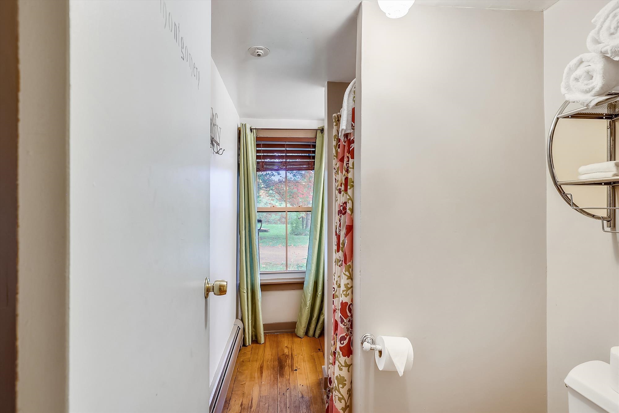 1460 Main Street
