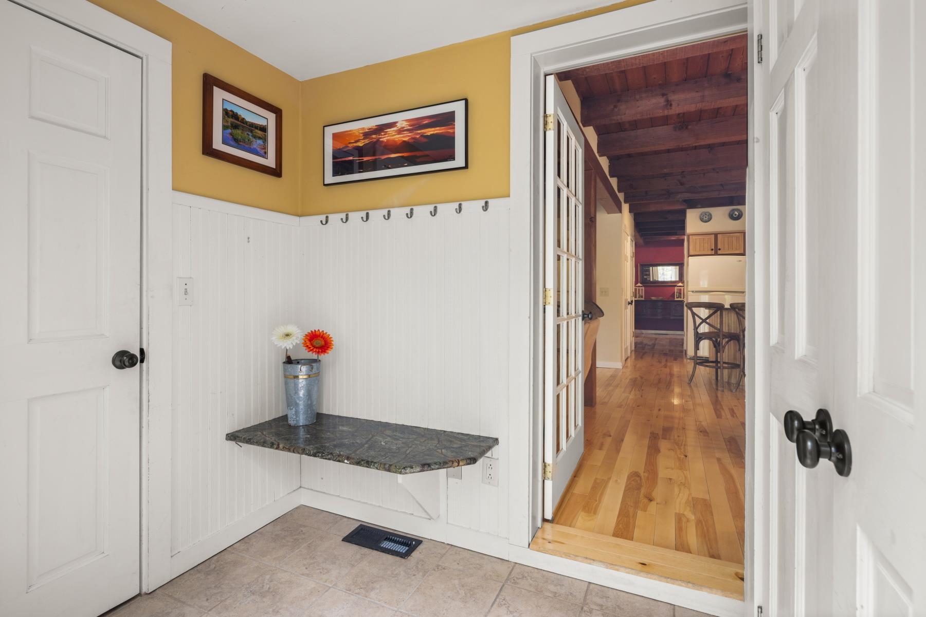 409 Hollow View Road