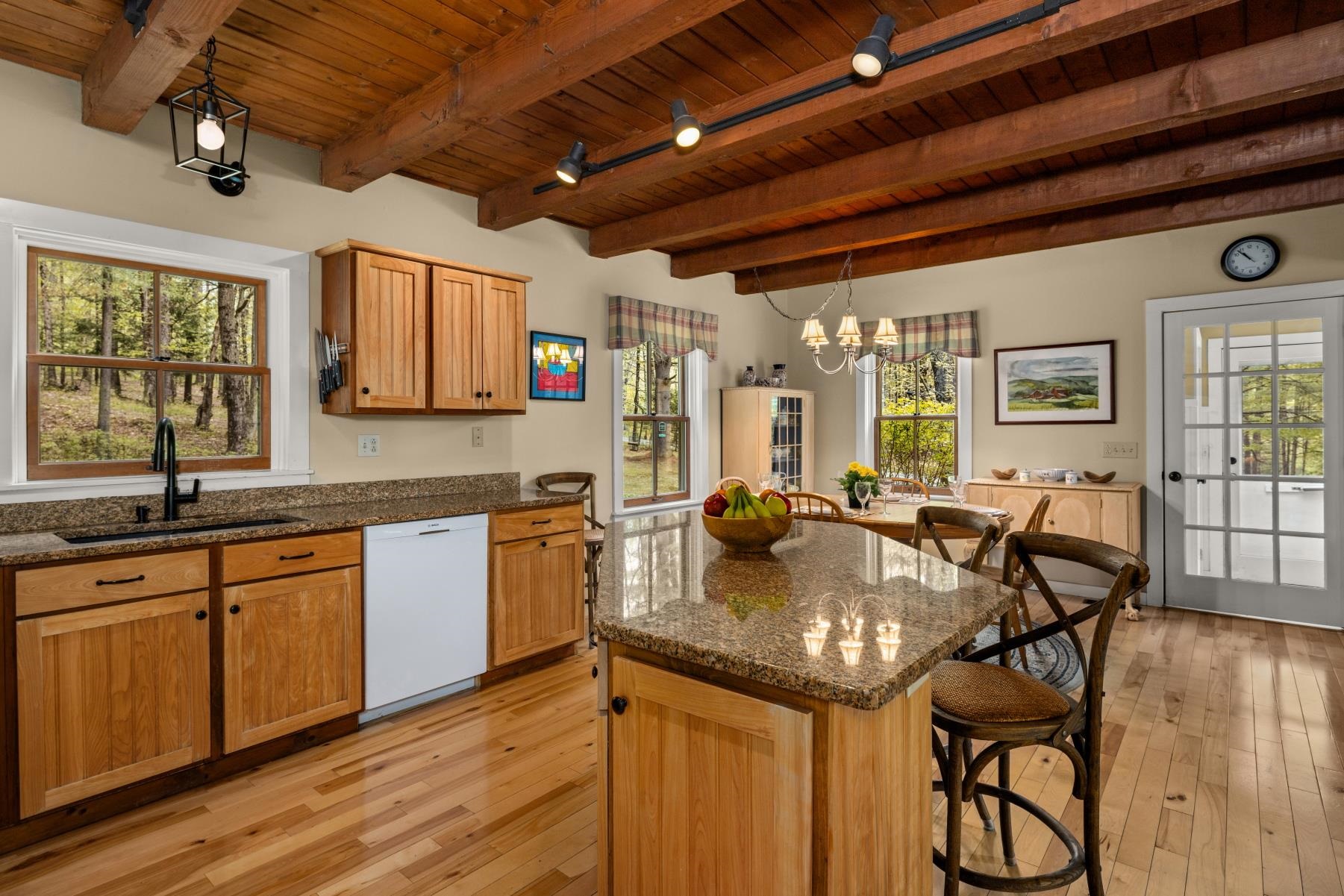 409 Hollow View Road