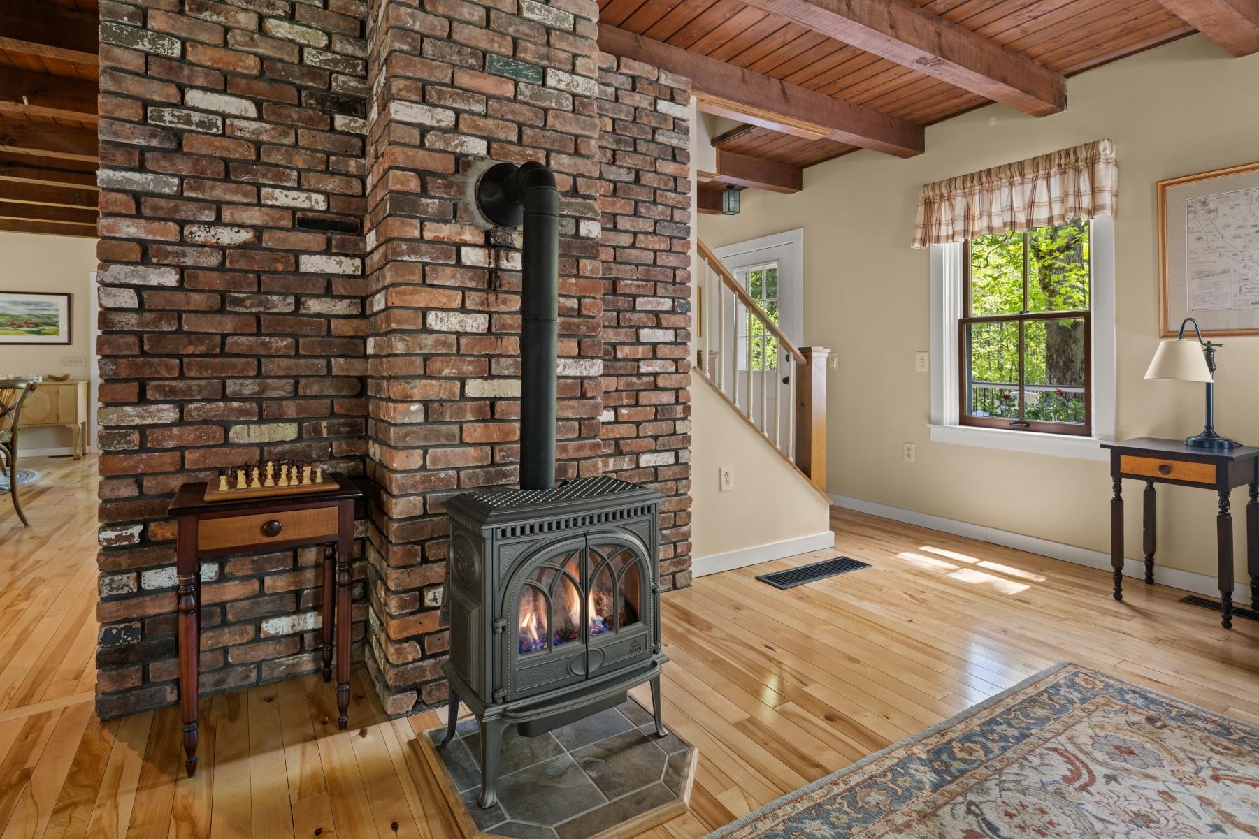 409 Hollow View Road