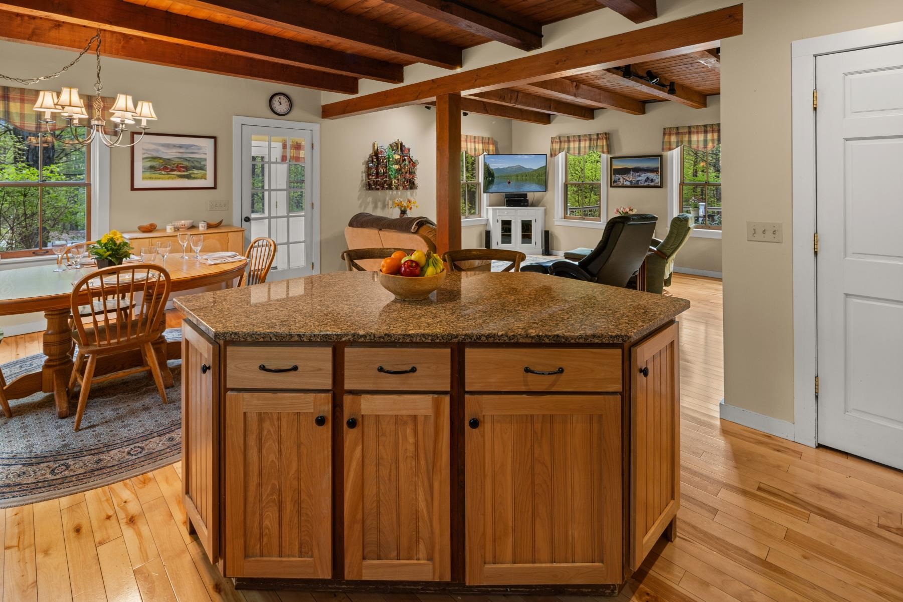 409 Hollow View Road