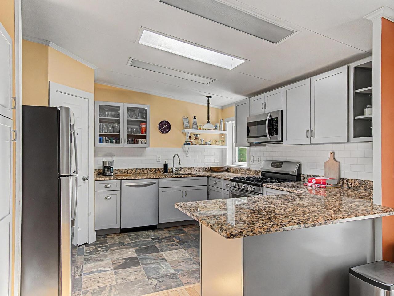 135 Duxfarm Estates