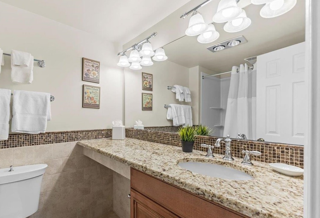 277 Topnotch Drive Unit: 462