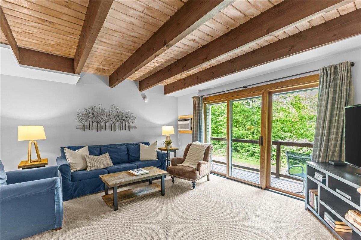 277 Topnotch Drive Unit: 462