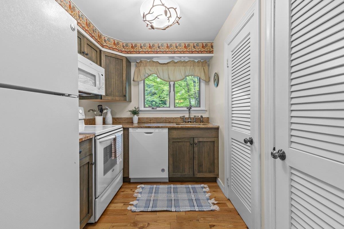 277 Topnotch Drive Unit: 462