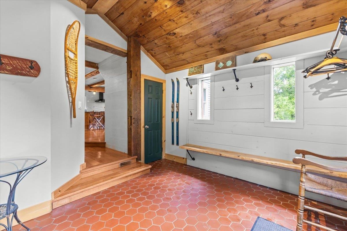 488 Beach Road