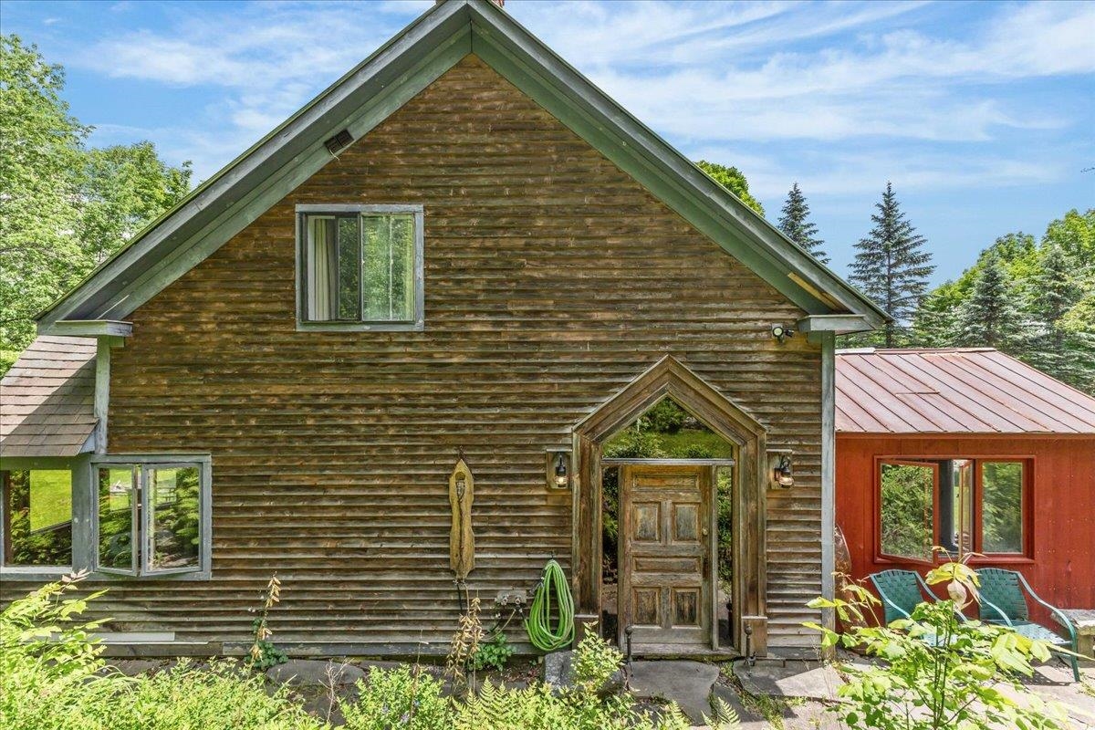 488 Beach Road