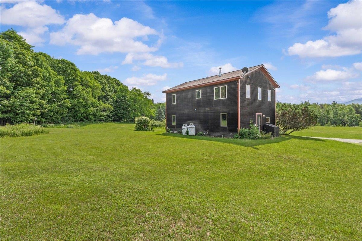 1992 West Hill Road