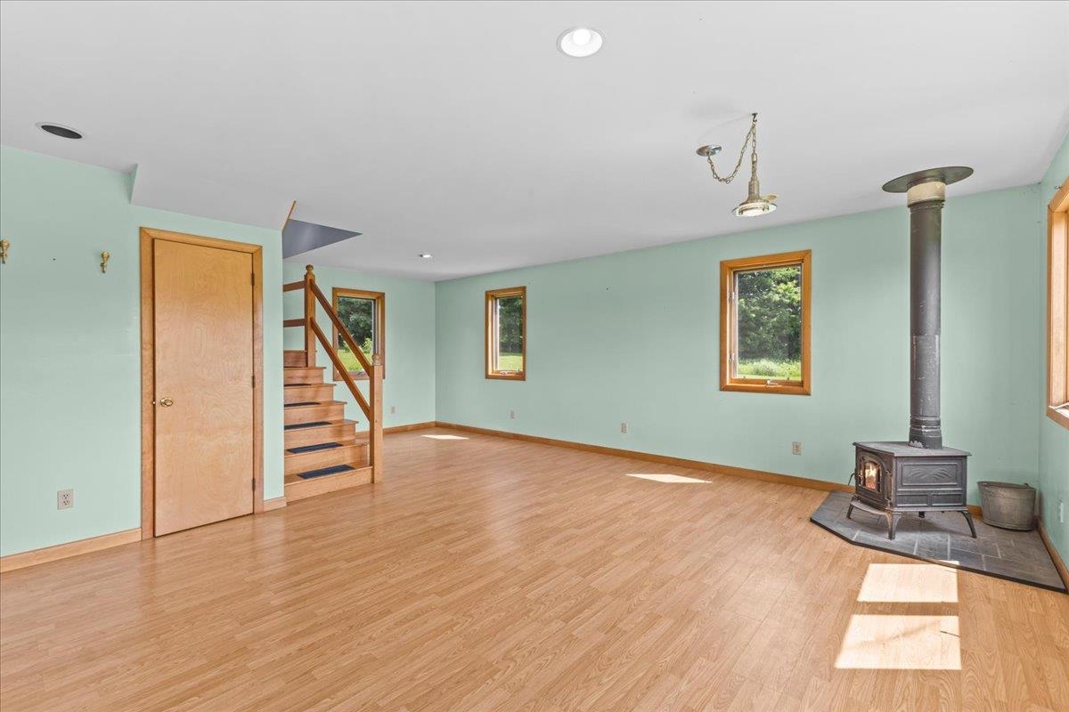 1992 West Hill Road