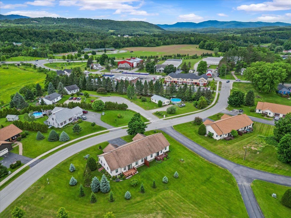 55 Jersey Way Unit: B10
