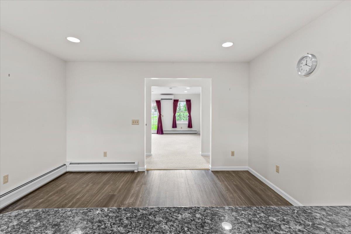 55 Jersey Way Unit: B10