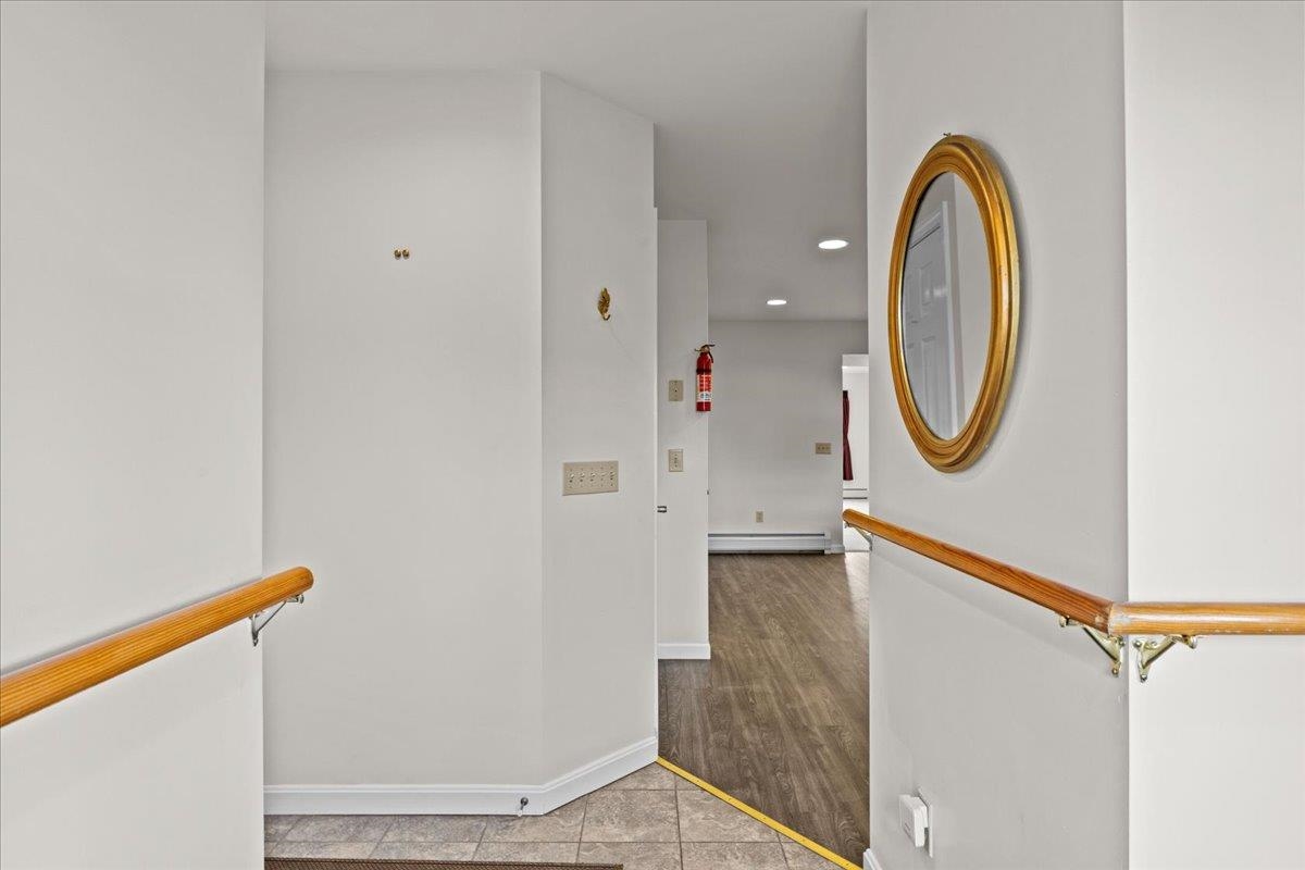 55 Jersey Way Unit: B10