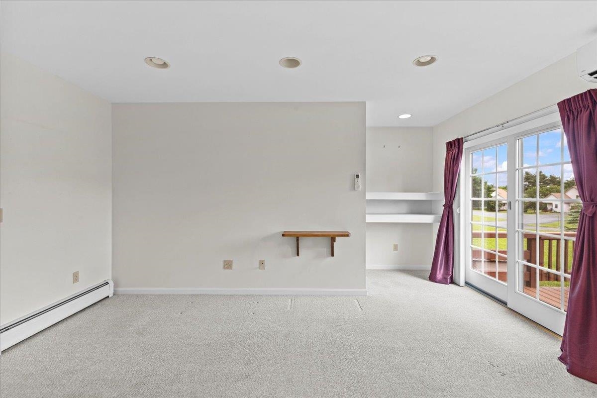 55 Jersey Way Unit: B10