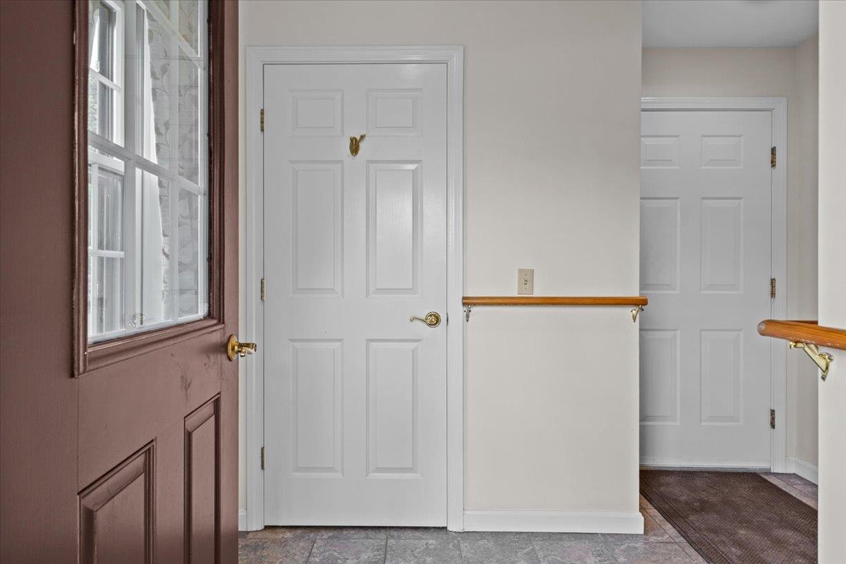 55 Jersey Way Unit: B10