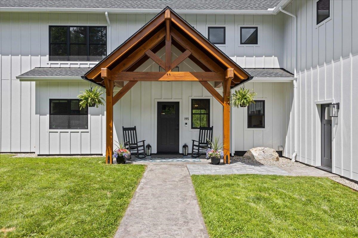 195 Elmore Mountain Road