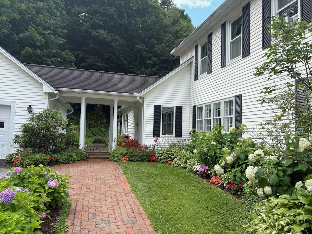 96 Sunset Street