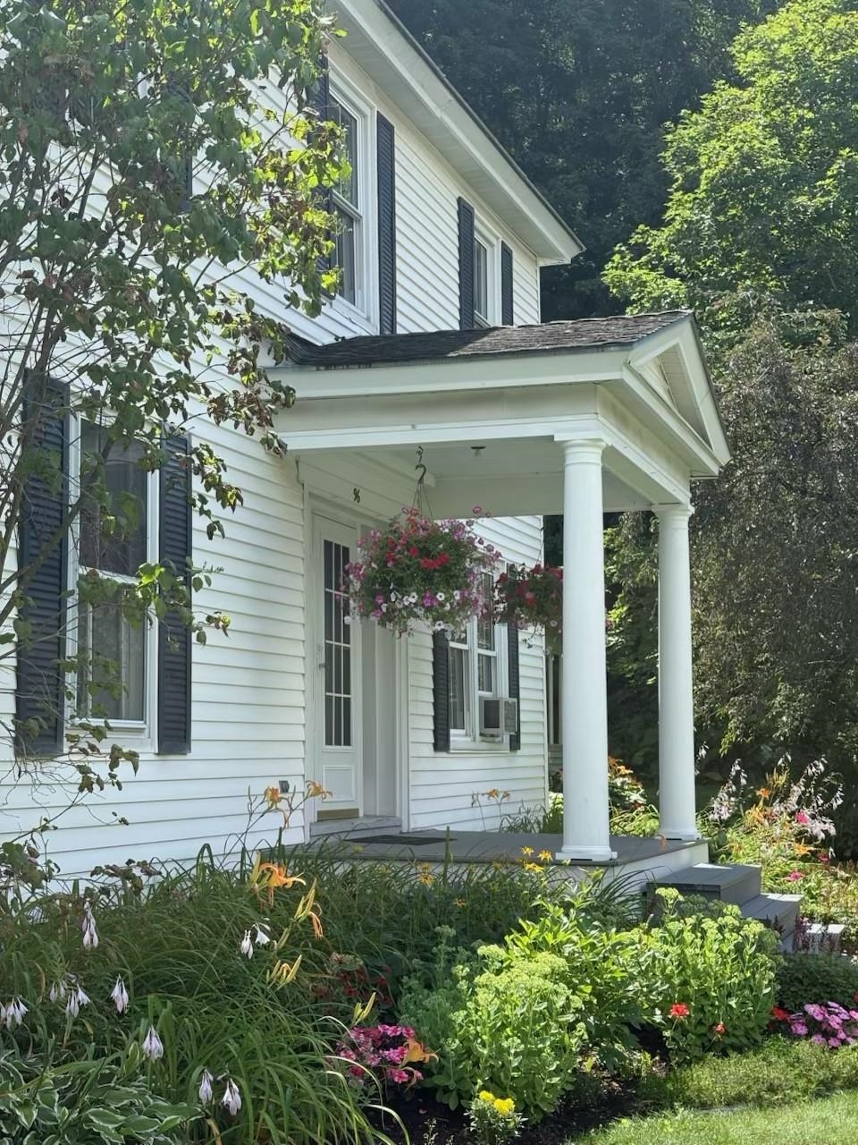 96 Sunset Street