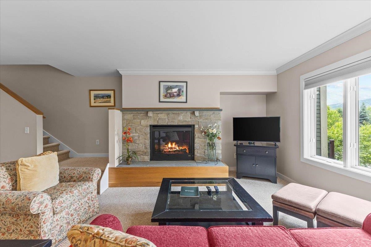 654 Topnotch Drive Unit: 654B