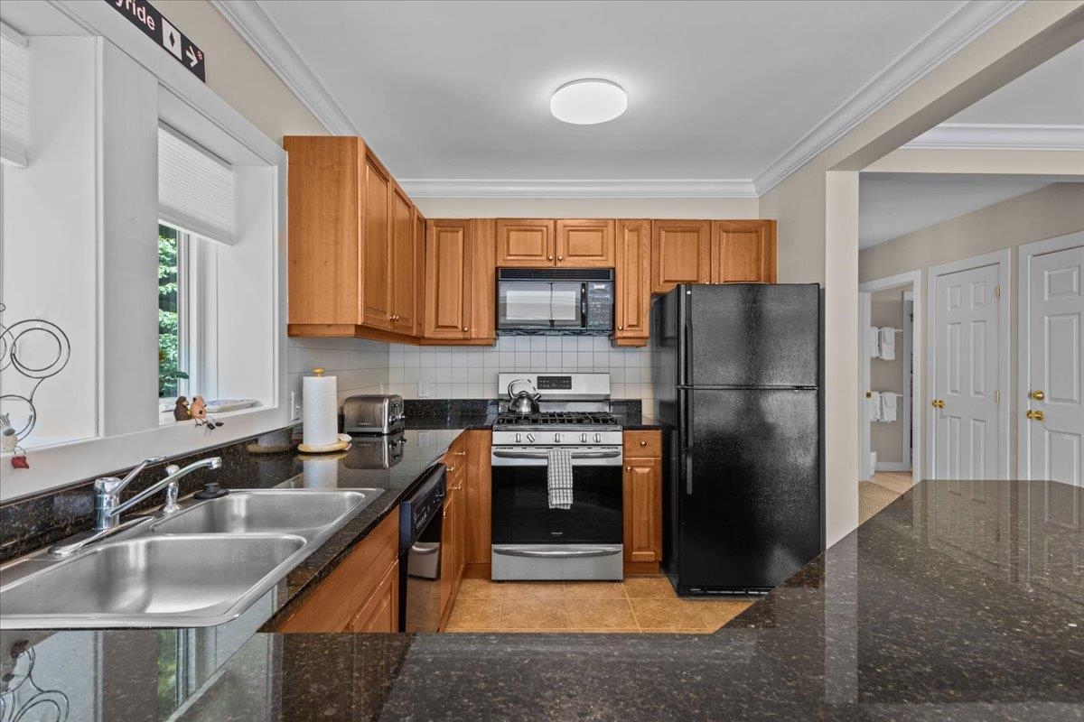 654 Topnotch Drive Unit: 654B
