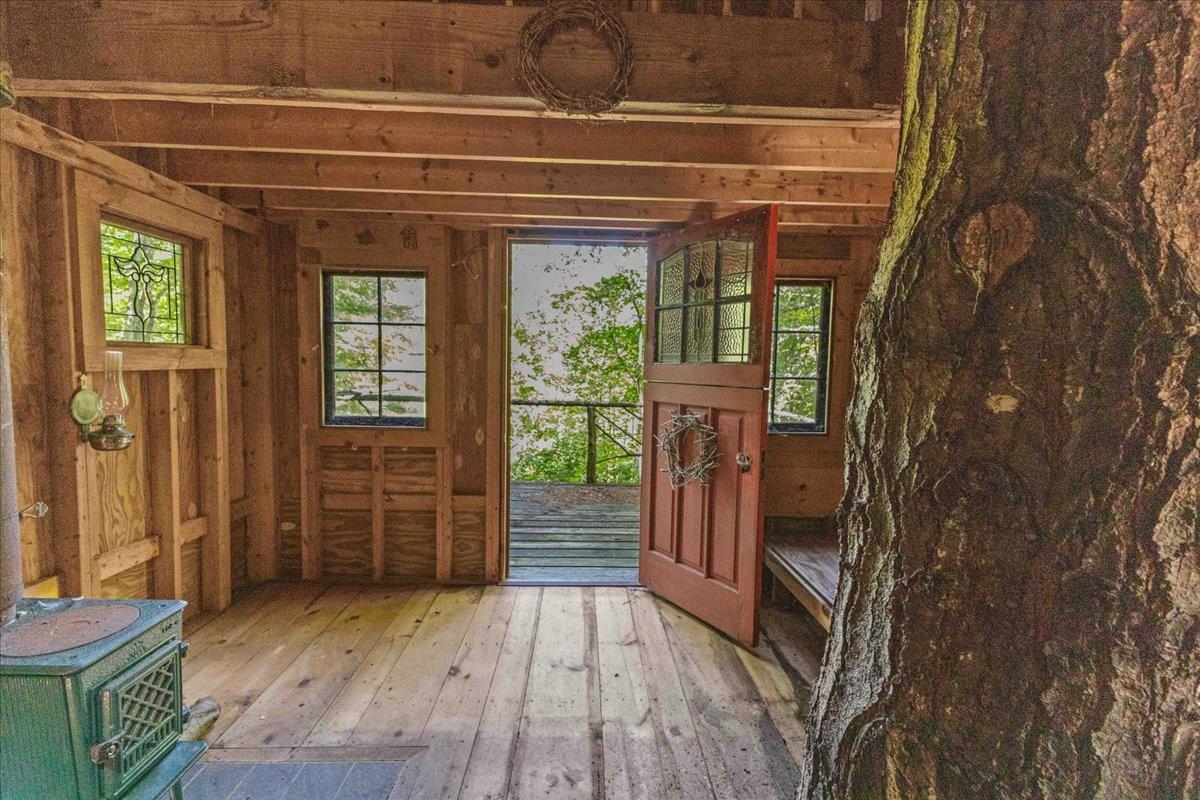 765 Upper Hollow Road