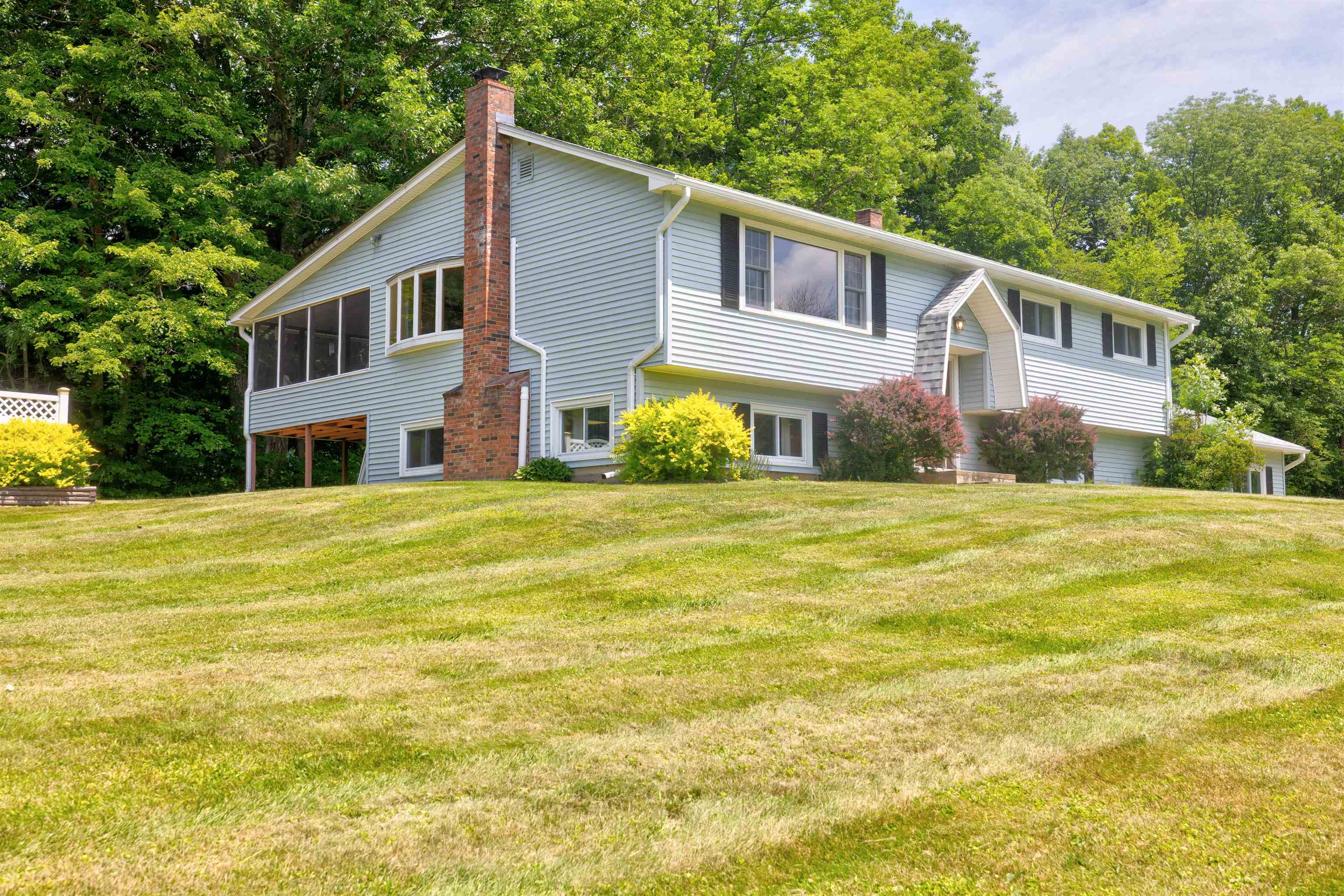 863 Perry Hill Road