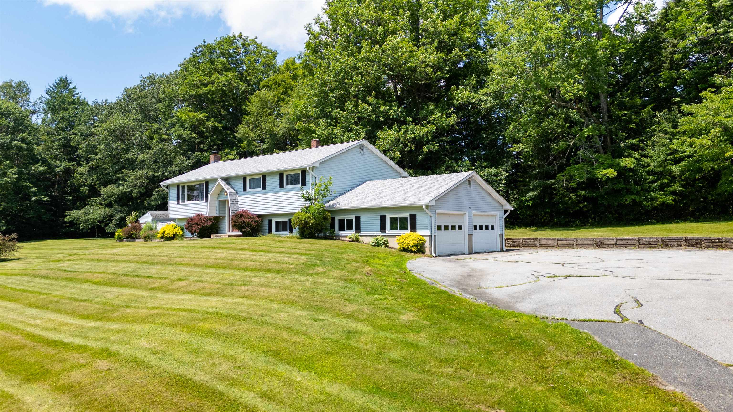 863 Perry Hill Road