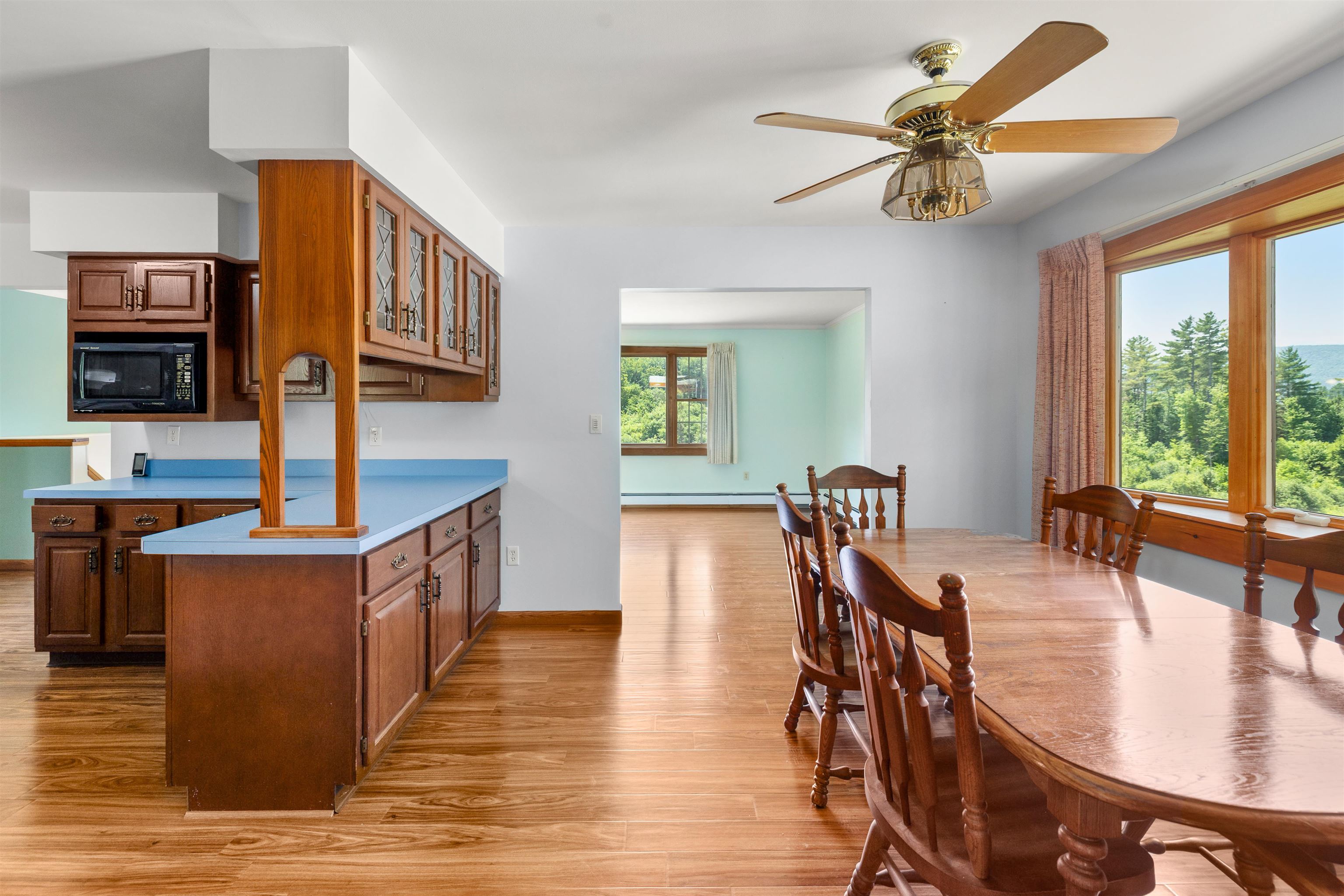 863 Perry Hill Road