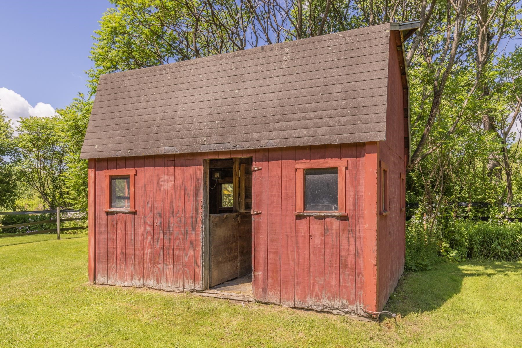 1211 Guptil Road