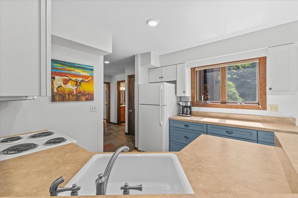 70 Field Road Unit: 5