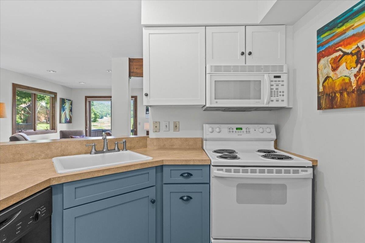 70 Field Road Unit: 5