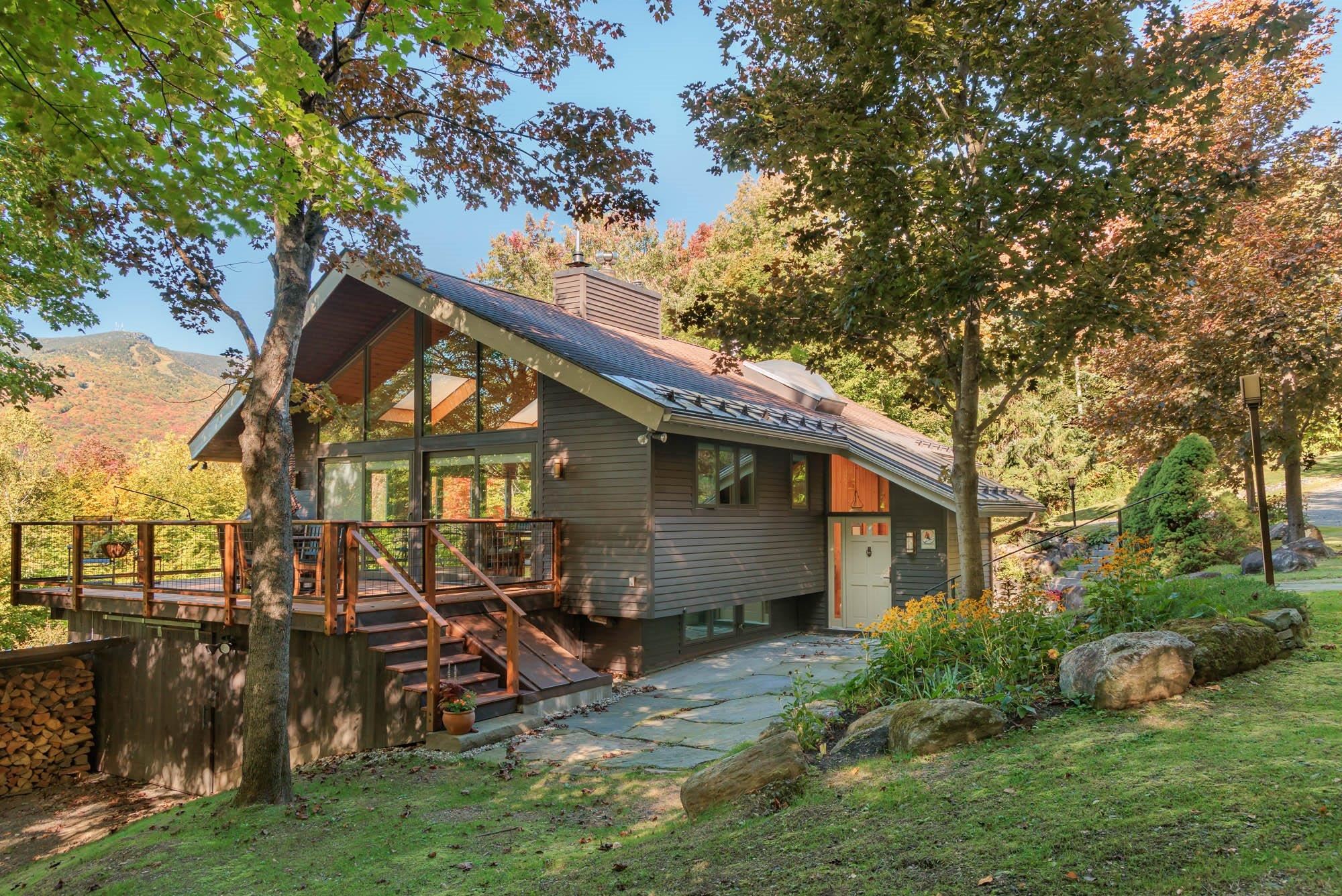 1039 Notchbrook Road
