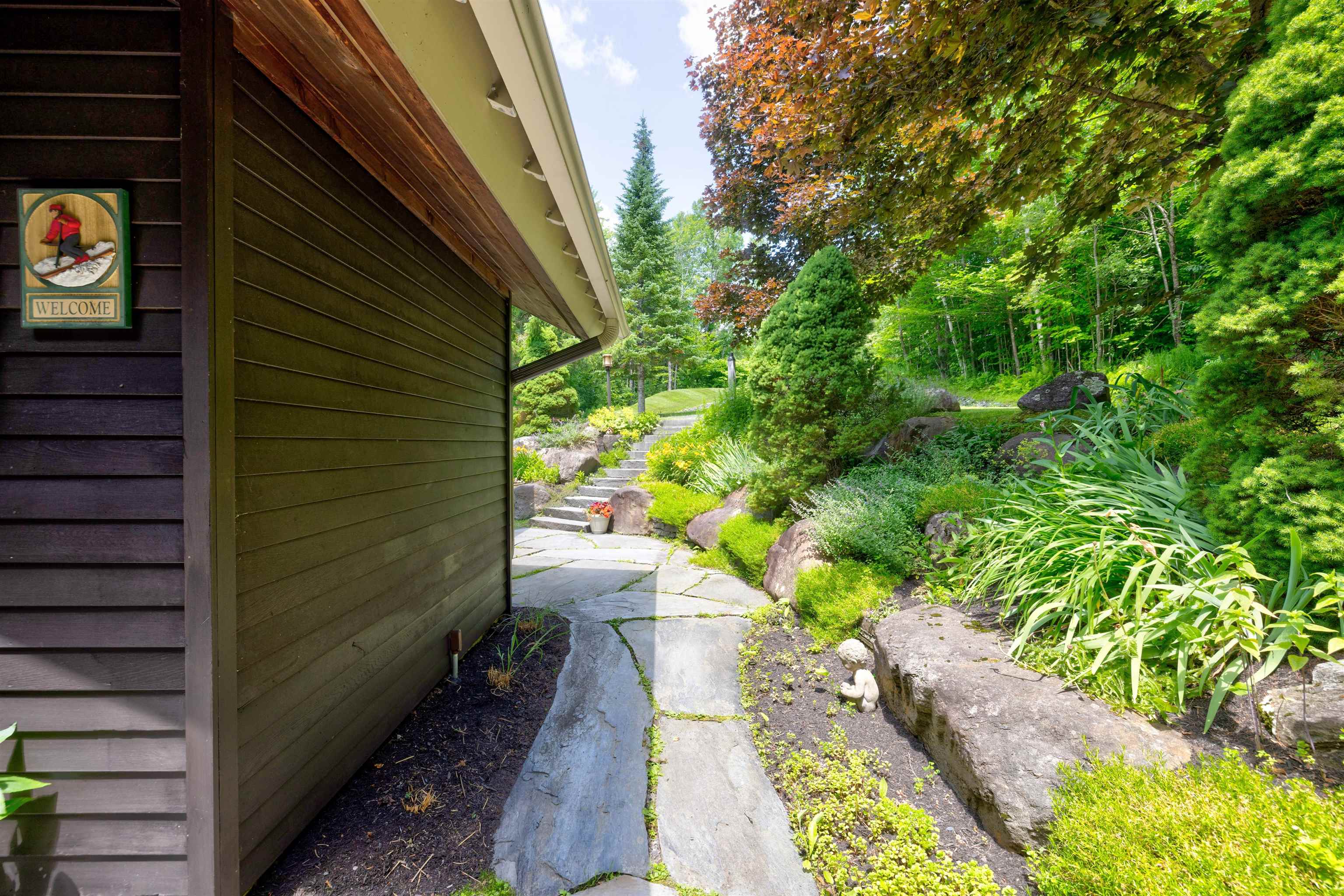 1039 Notchbrook Road
