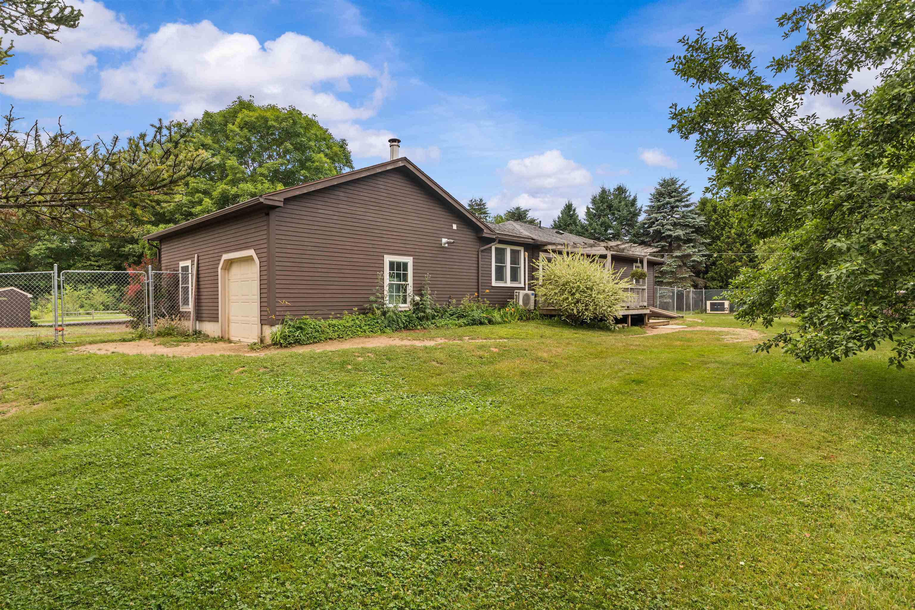 18 Plains Drive