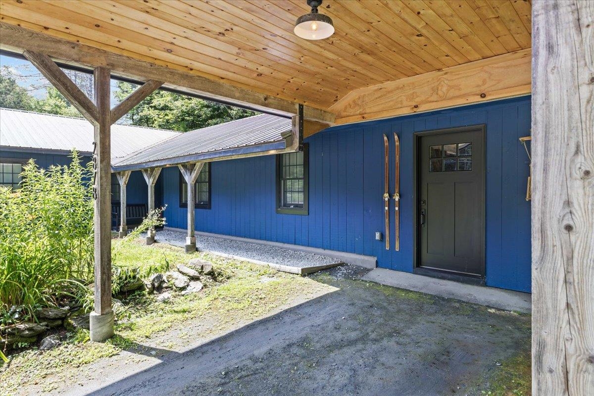 2878 Waterbury Road
