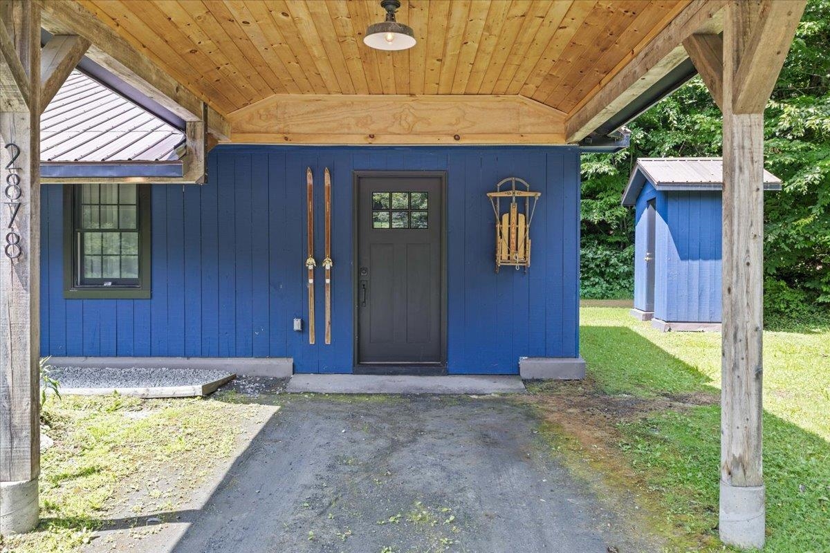 2878 Waterbury Road