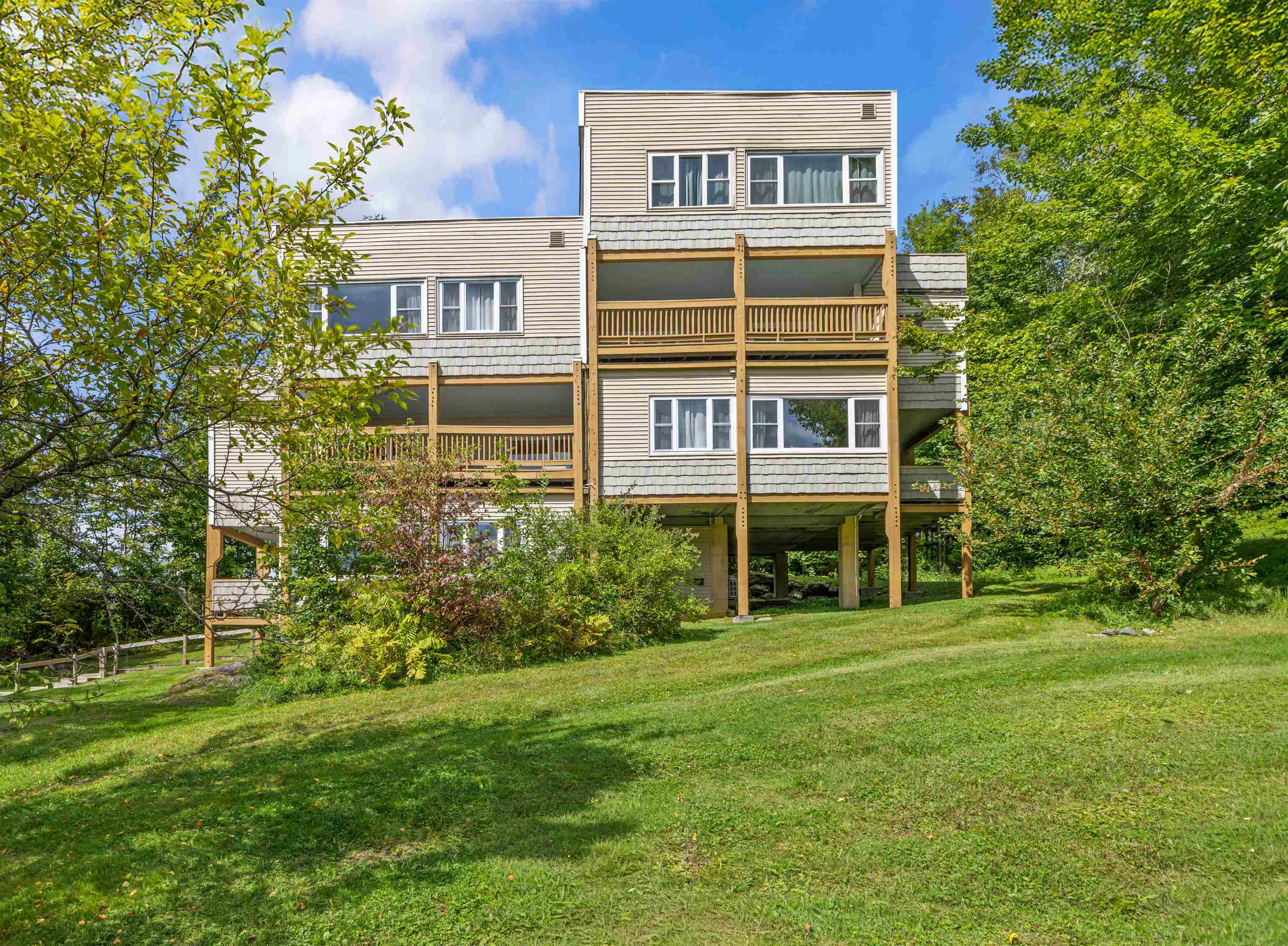 260 Mountainside Drive Unit: C301
